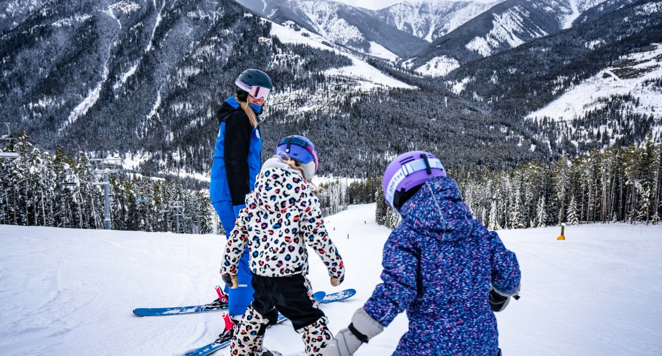 2024 12 15 pano children skiing sm 188