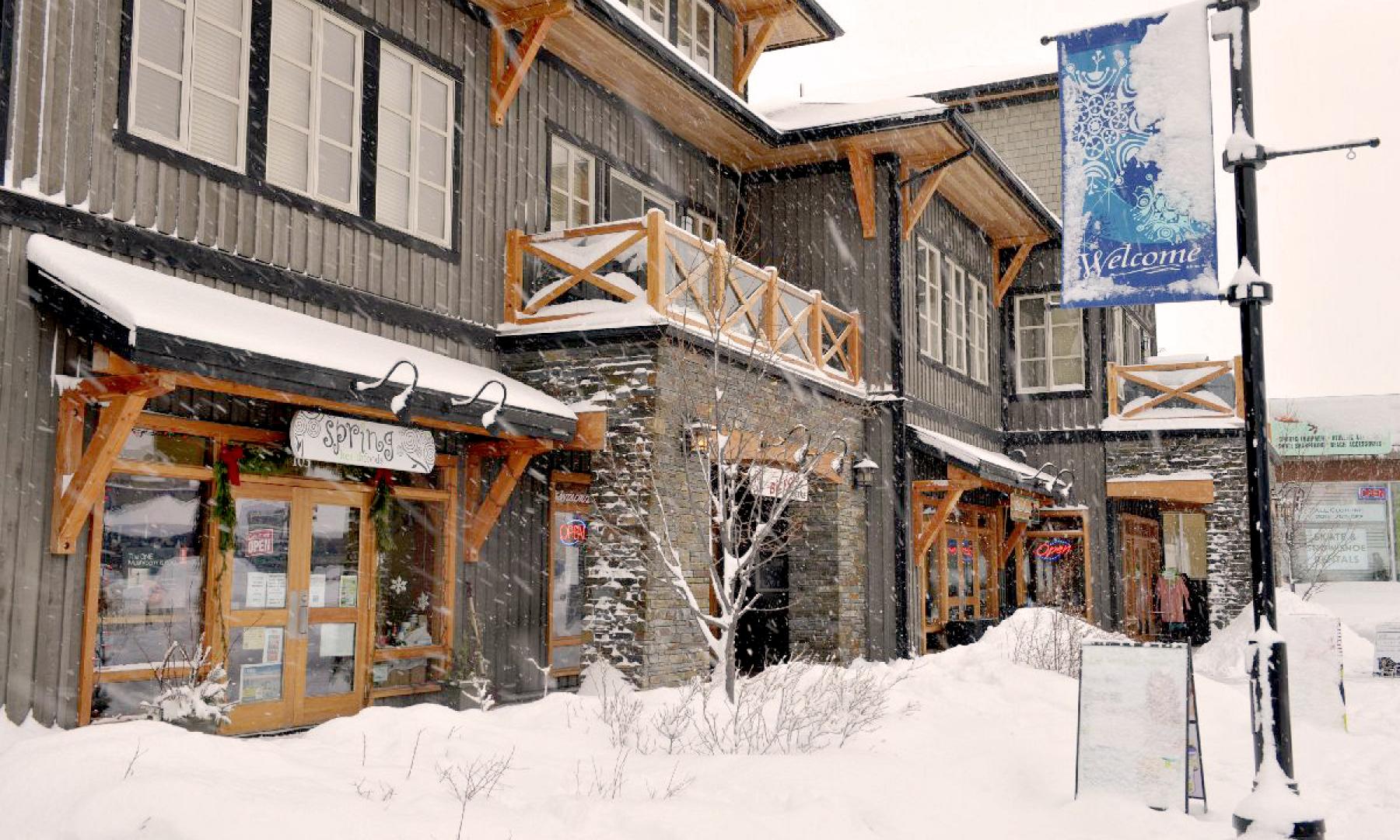 Invermereonthelake Panorama Mountain Resort