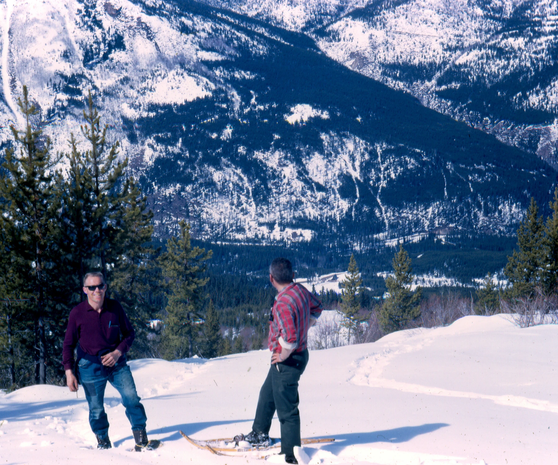 1970s snowshoeing guy messerli  chaining off top of horsesho