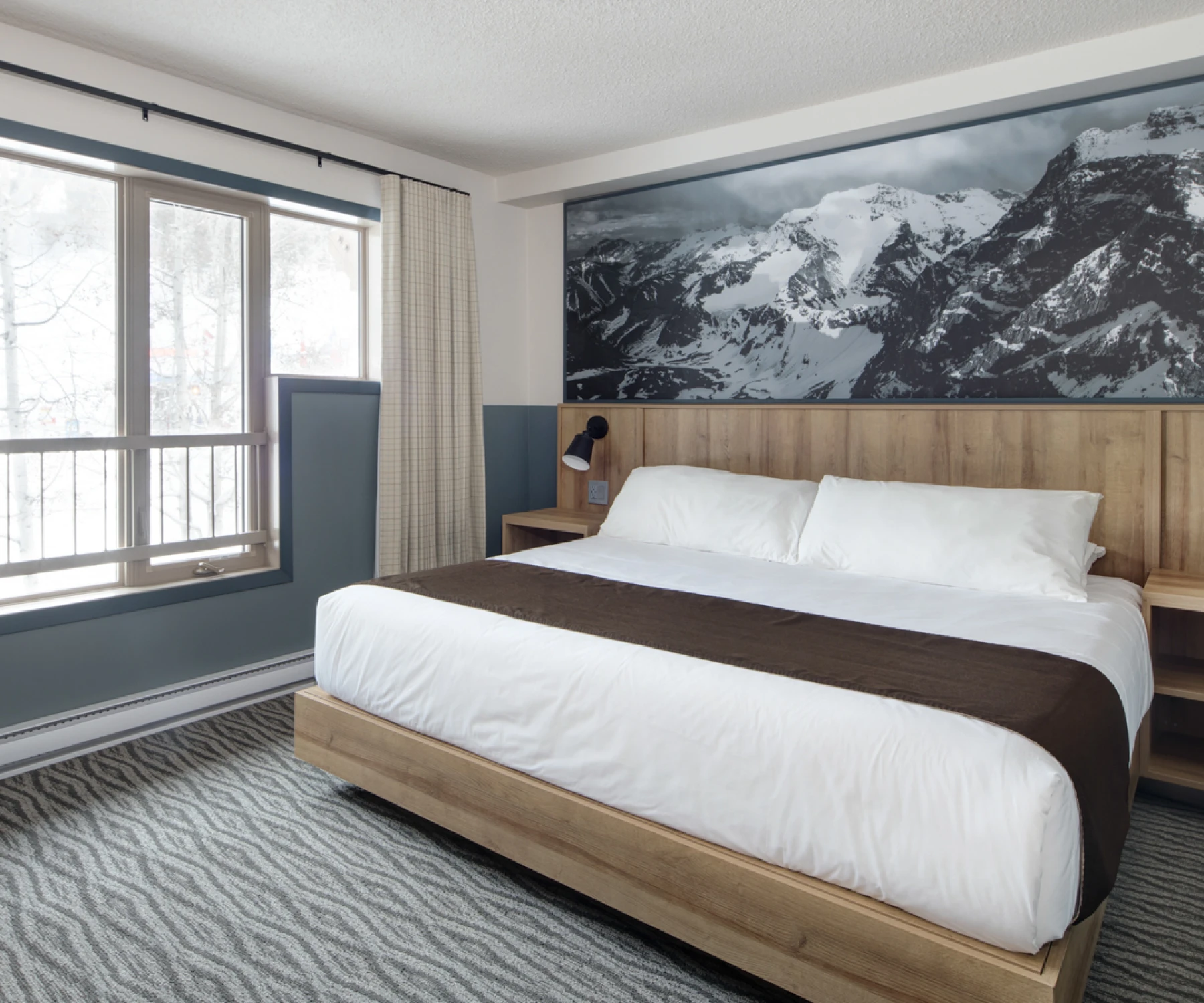 The Approach Hotel Bluebird 3