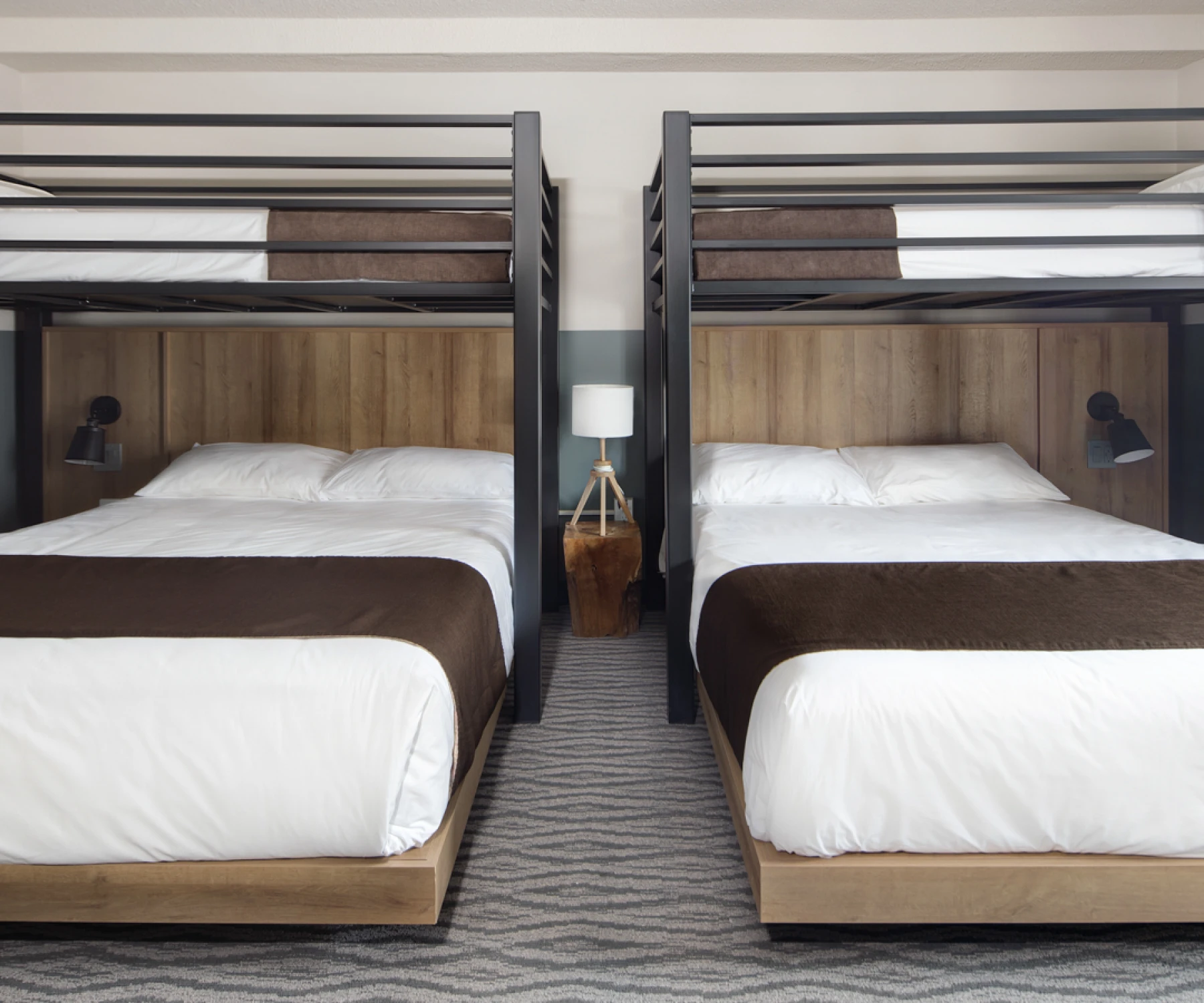 The Approach Hotel Twin Peaks 1