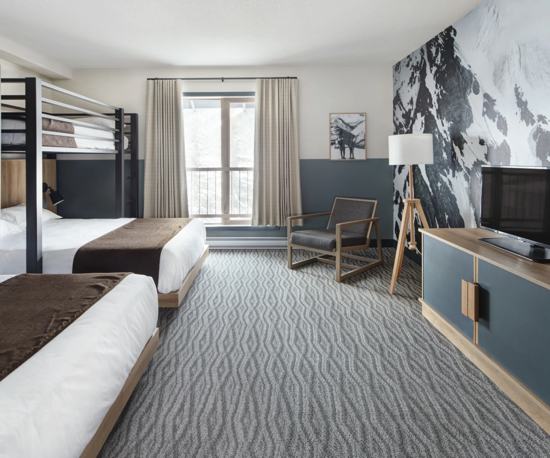 The Approach Hotel Twin Peaks 3